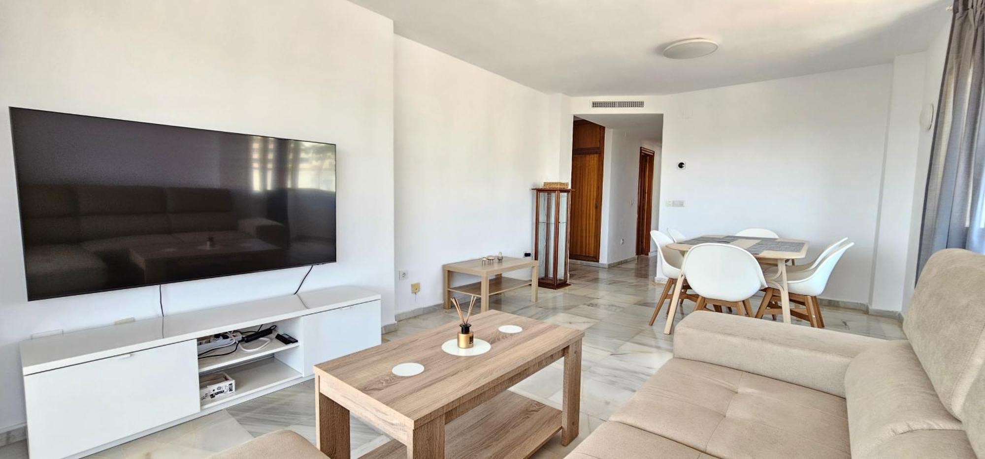 Santa Ana, Pool, 2 Free Parking, Wifi, 3 Bedrooms, For 6-7 People, Large Terrace With Sea View Appartement